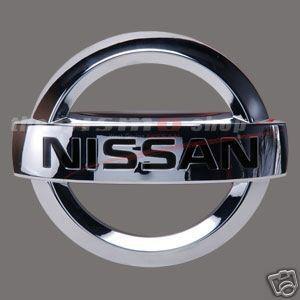 Nissan oem 848904z400 trunk lid-emblem