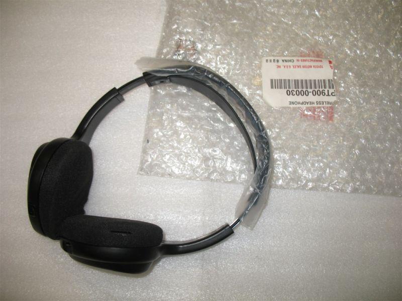 Toyota sienna highlander land cruiser rav4 wireless headphones 1 one head phone