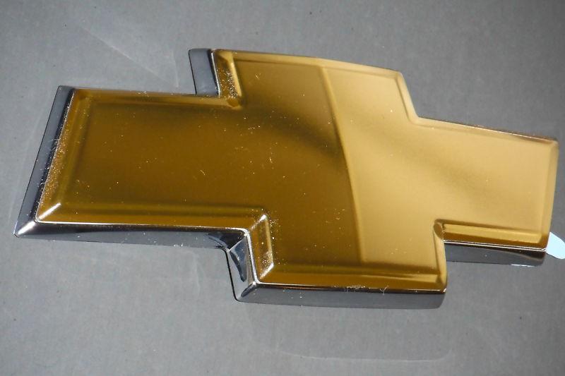 ~ new to market hhr gate 2006 -2011 ,uplander,chevy emblem  bowtie factory  