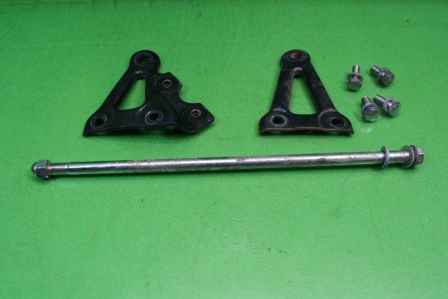 1986 honda gl 1200 goldwing upper rear motor mounts & brackets gl1200