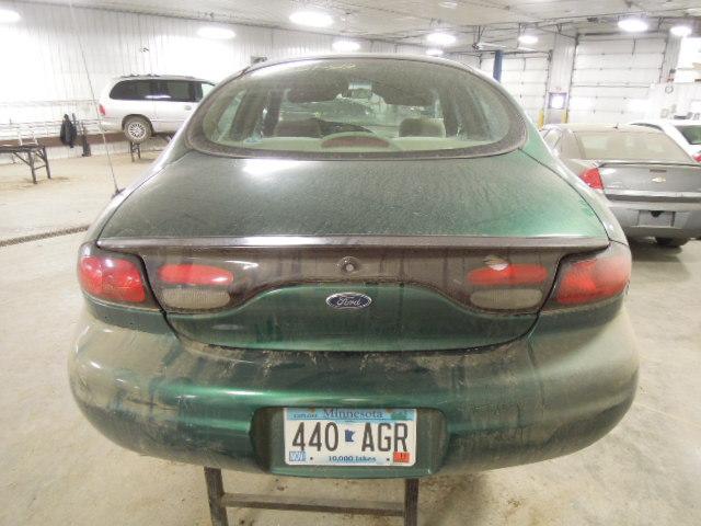 1999 ford taurus outer tail light lamp right