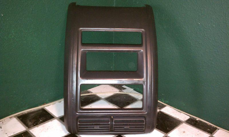 1997-2000 jeep cherokee radio heater bezel oem