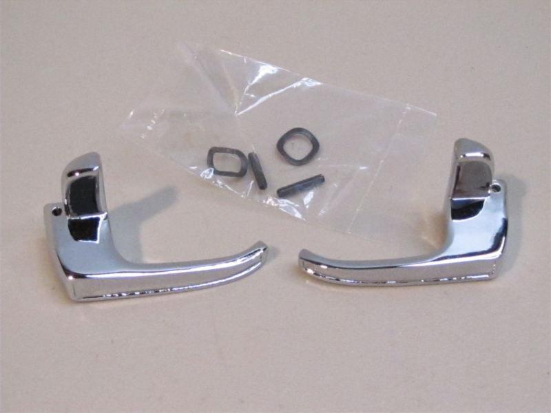 New 66-67 ford fairlane, falcon, bronco & 67 mustang vent window handles (pair)