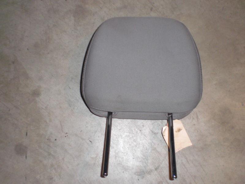 06 07 08 subaru forester xs front seat head rest headrest gray cloth lh rh oem