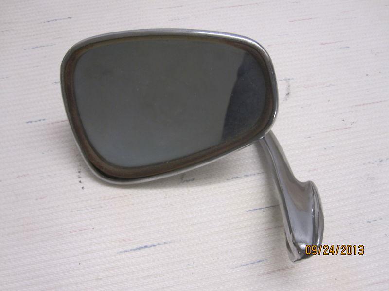 Mercedes benz w110 (220seb) side view mirror