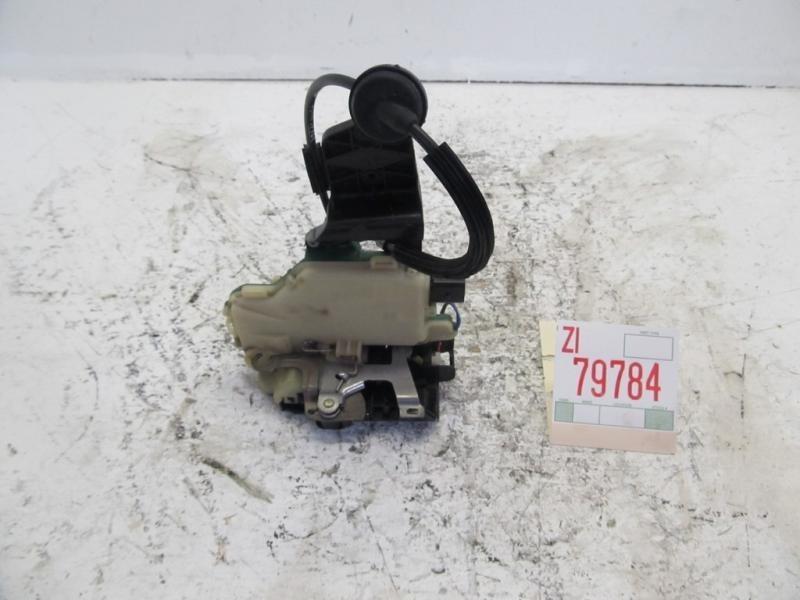 02 volkswagen passat wagon right passenger rear door lock latch actuator striker