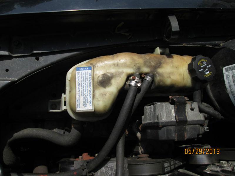 99 00 01 02 03 04 05 chevy malibu coolant recovery bottle