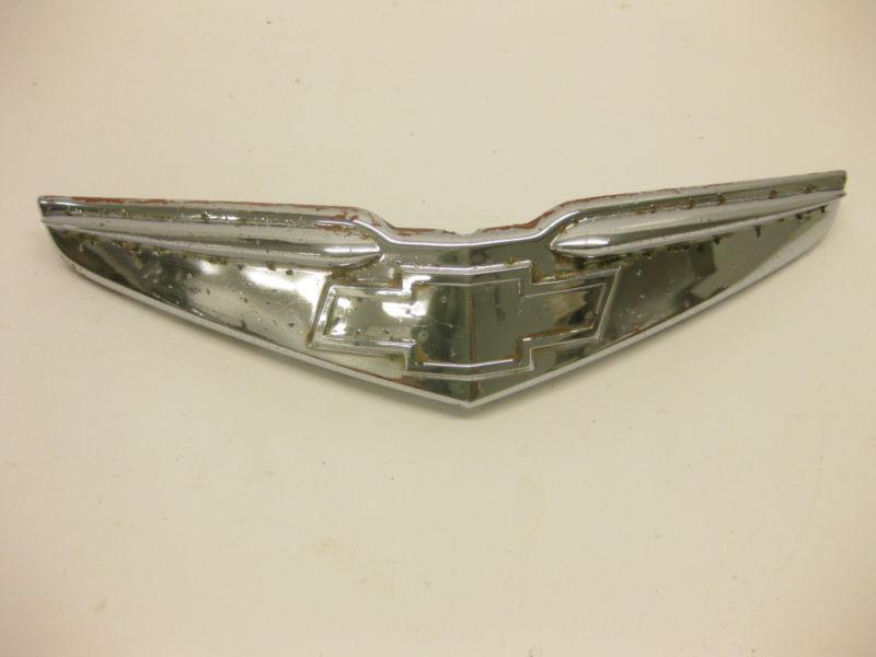 1946 1947 1948 chevrolet hood emblem hard 2 find trim hotrods rat rods grille