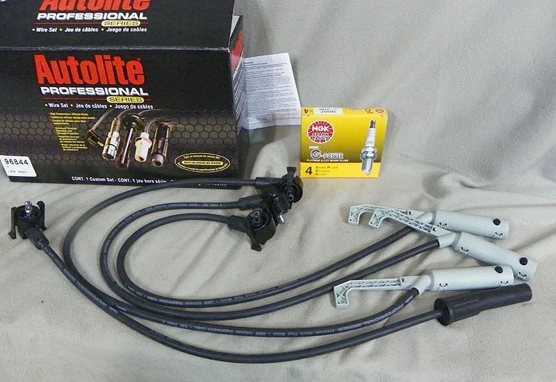 1999-2001 ford ranger & ?  set of 4 autolite 96844 wires and 4 tr5gp ngk plugs