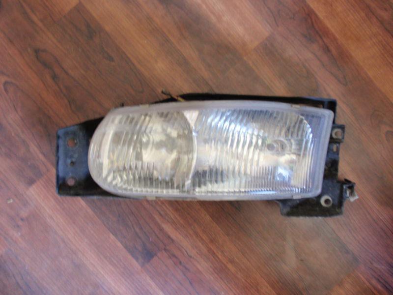 1995 1996 1997 1998 1999 buick riviera left side headlight lamp oem lens light 