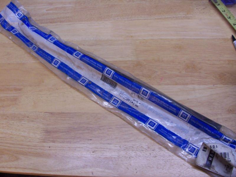 Nos gm, #14057425, left rear window inner trim,  truck and suburban, 85 86 87-91