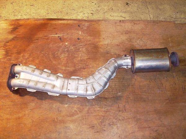 Toyota mark ii 2001 exhaust center muffler [1422300]