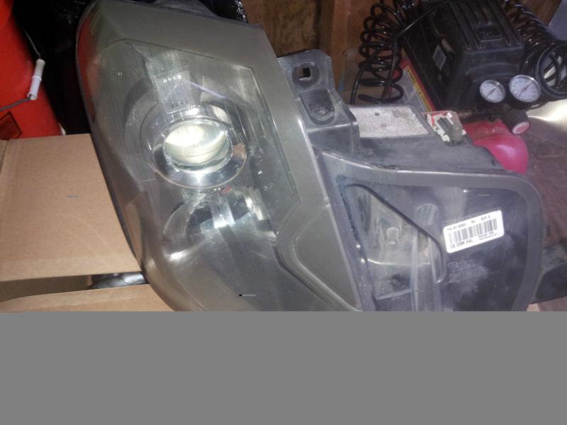 2003 cadillac cts rh headlamp