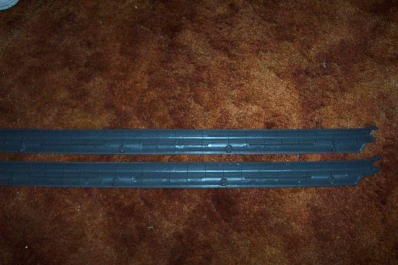 Used  1990  toyota  4runner  right  and  left  front  door  scuff  strips