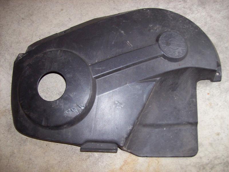 2004 skidoo 800 clutch cover