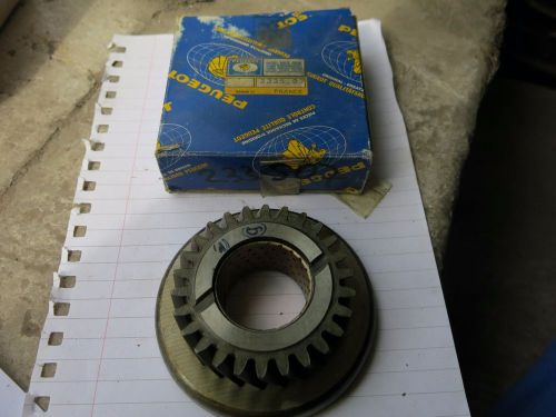 Peugeot 404 505 pinion (3rd gear) with synchronizer cone