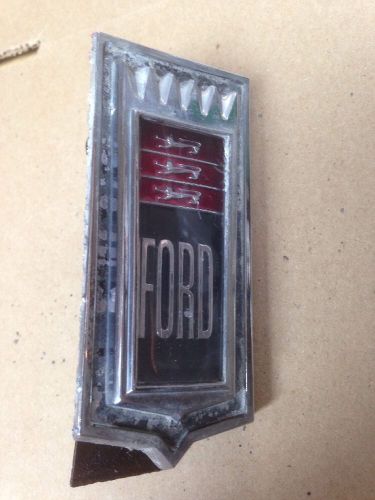 71 72 ford ltd front grille emblem