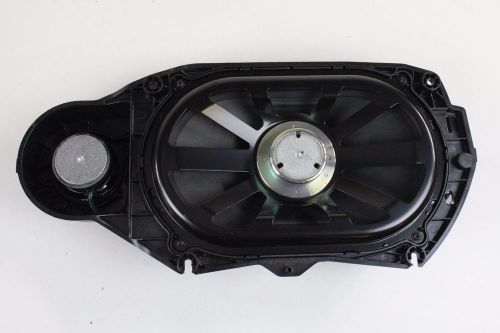 2010 - 2013 mercedes e350 w212 rear deck lid subwoofer w/ speaker 2128202302 oem