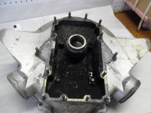 Used omc stringer 981552 adapter housing (casting # 909325)