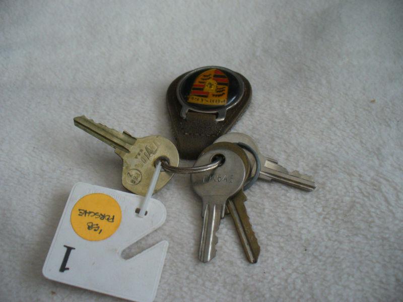 Vintage "porsche" keys & keychain...  ?????)