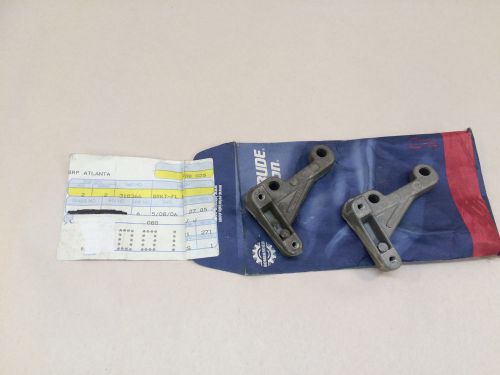 Nos omc johnson evinrude fuel pump bracket 318366 0318366 outboad