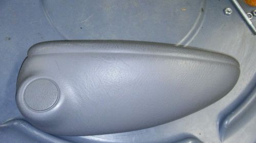 04 05 06 07 dodge caravan town &amp; country left front arm rest. armrest