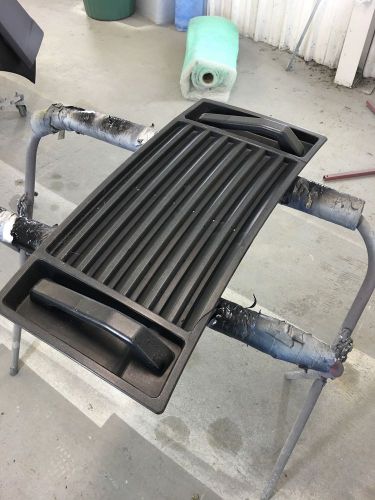 Hummer h2 hood vent