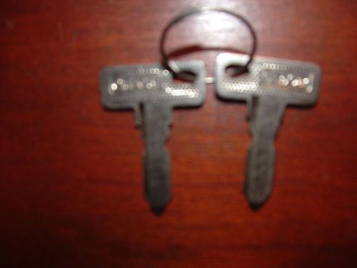 Genuine~club car golf cart common keys~fits(1982&amp;up) 1set of 2 keys~(new)