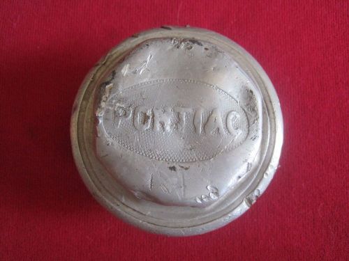 Vintage 1910&#039;s 1920&#039;s pontiac grease cap wheel hub cap