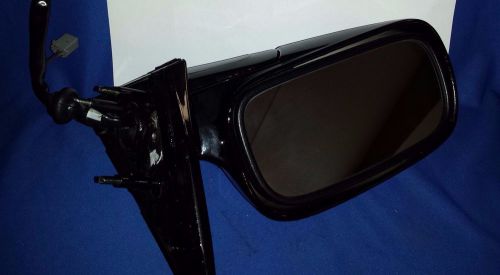 New black 2010-2011 cadillac dts mirror gm part no. #20852980 w/options: k(dr2)