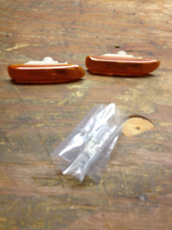 Bmw e46 3 series side marker light pair set (left & right) original factory part