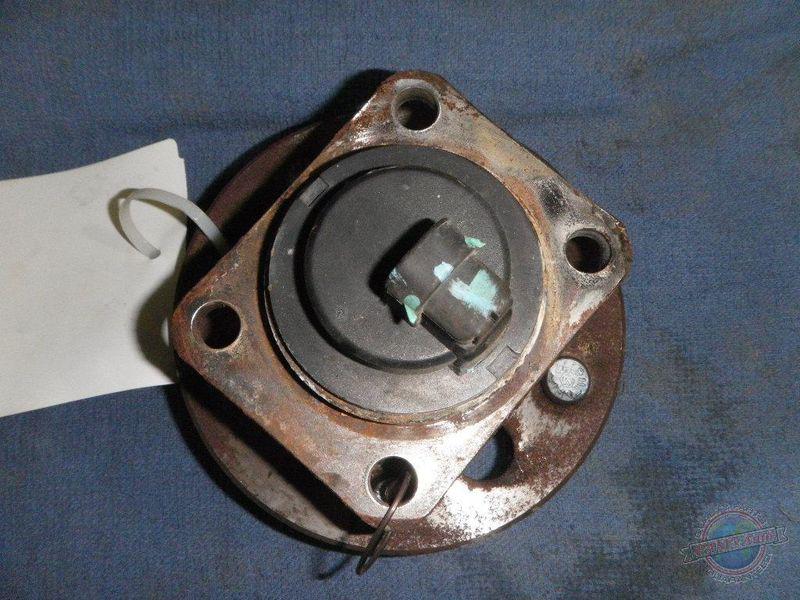 Wheel bearing / hub grand am 1152990 99 00 01 02 03 04 05 assy rear