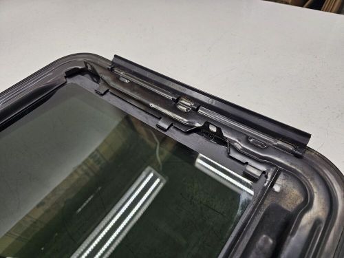 Jeep commander sunroof glass moonroof factory oem 2006 2007 2008 2009 2010