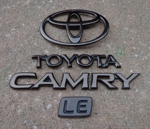 Toyota camry le black chrome trunk emblem set badge logo oem genuine original