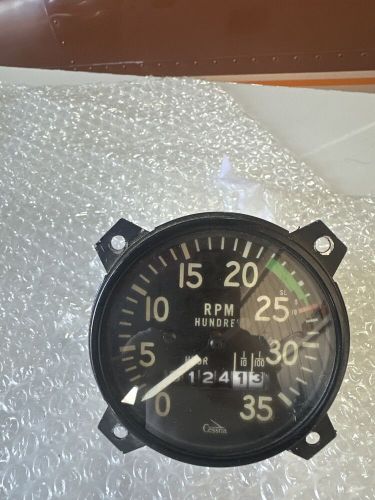 Cessna tachometer rpm gauge aircraft tach 430420