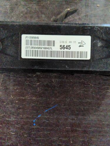 2013 - 2015 chevy cruze temperature control module (oem) 13585645