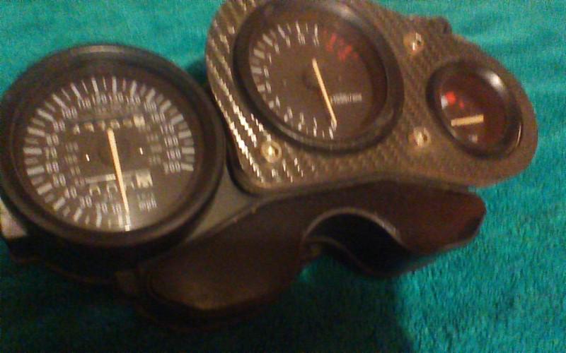 '93 '94 '95 '96 gsxr 1100  suzuki speedometer tach guages cluster speedo