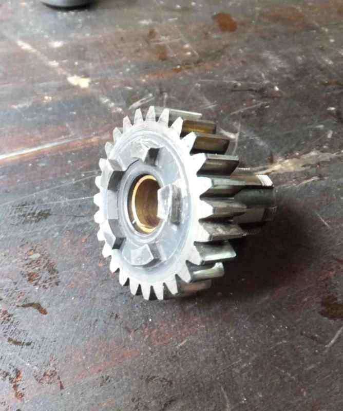 (h15) 1961 165 cc harley hummer transmission main shift gear