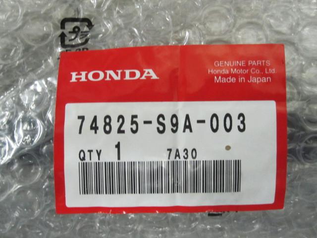 Honda cr-v oem hatch lift support 74825-s9a-003