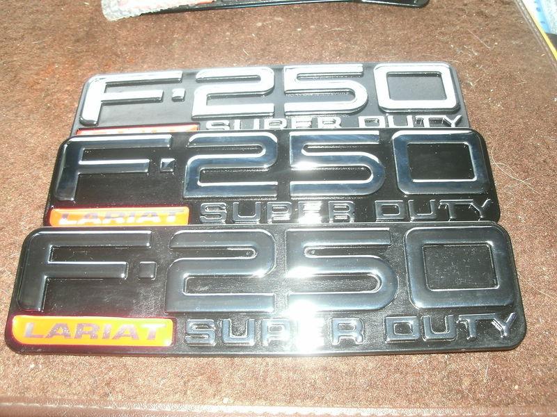 Ford f-250 f250 super duty superduty lariat fender tailgate emblems set of 3pcs