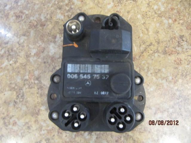 Mercedes-benz oem ignition control module 006 545 75 32 0065457532