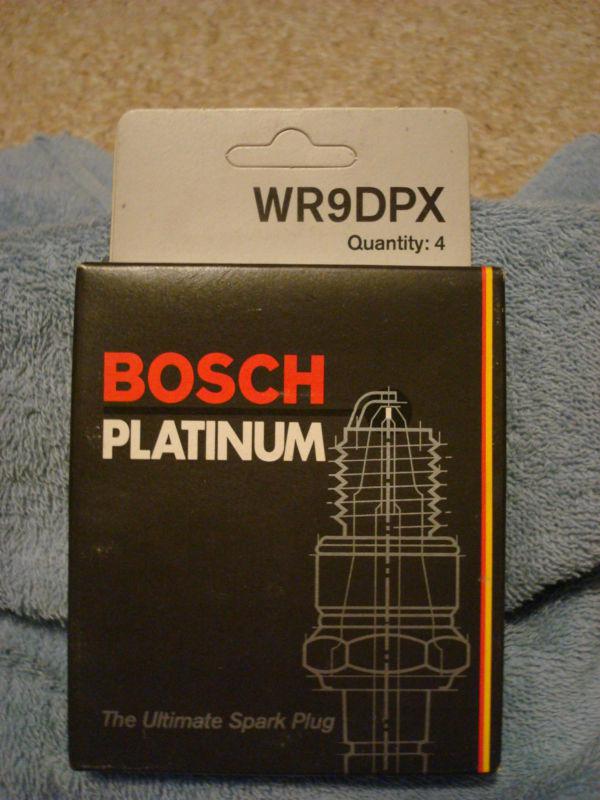 Box of 4 bosch  wr9dpx platinum spark plugs