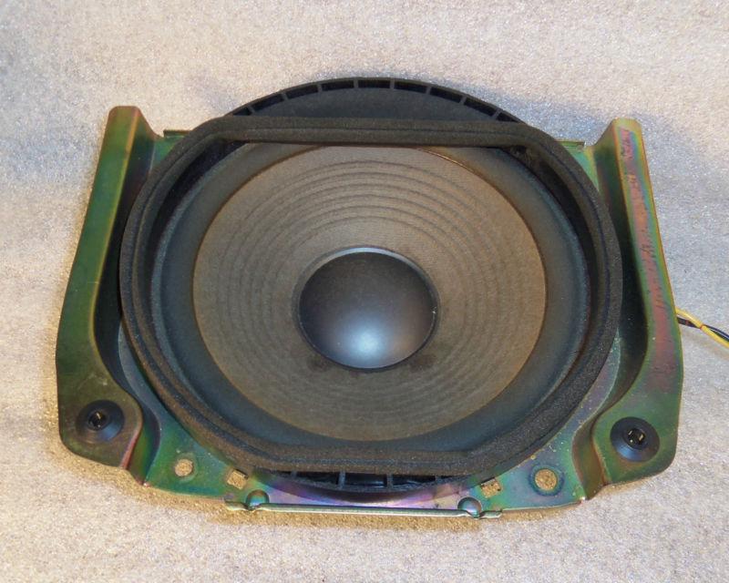 1997- 2001 es300 rear back shelf package tray sub woofer big audio speaker oem