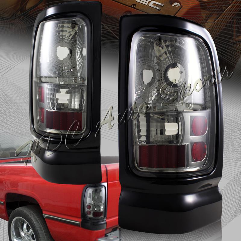 94-01 dodge ram 1500/2500/3500 chrome smoke rear tail light lamp w/red reflector