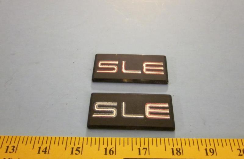 Gmc pickup 4x4 sle body emblems 