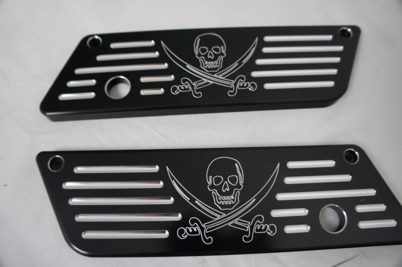 Billet latch covers plates for harley touring hard saddlebag,skull head pattern