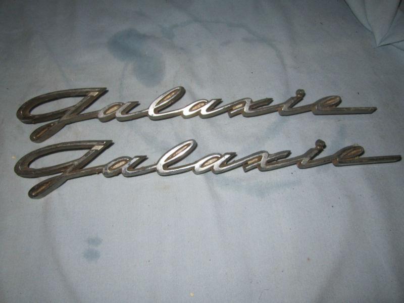 1959 ford galaxie 500? emblem pair set rear quarter panel chrome outer vintage