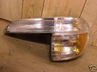 Ford explorer 95-01 1995-2001 corner light driver lh left oe