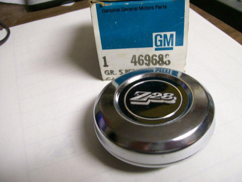 Nos original gm camaro z28 rally wheel 469688 center cap 1977 78 79 80 