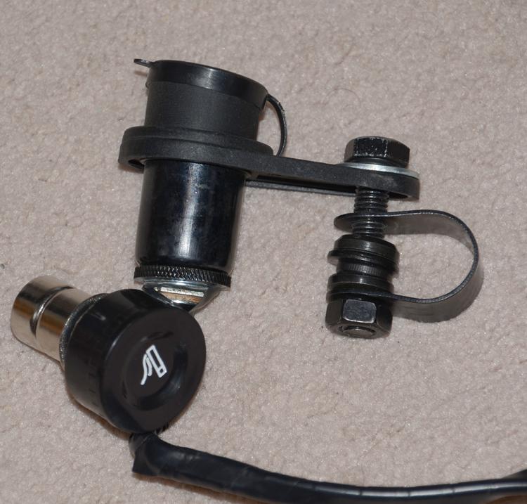 12 volt outlet black handlebar socket with mount 1" cigerette lighter